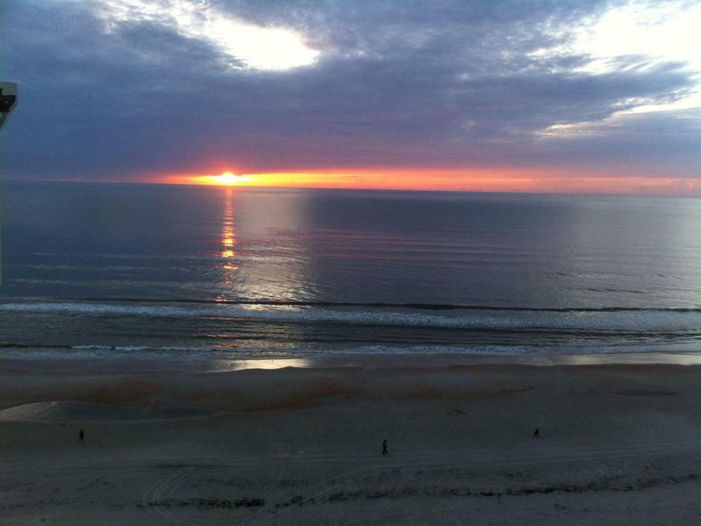 Vacation In Comfort And Luxury - 1 Bedroom Direct Oceanfront Wyndham Ocean Walk 1505 Daytona Beach Buitenkant foto